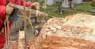 Демонтаж дымовых труб в Ялуторовске - профессиональные услуги от Сварной-Лтр от 516 руб.