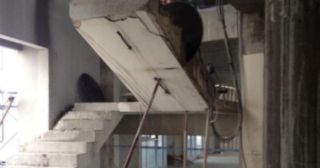 Демонтаж лестницы Ялуторовск, цена от 2938 руб.